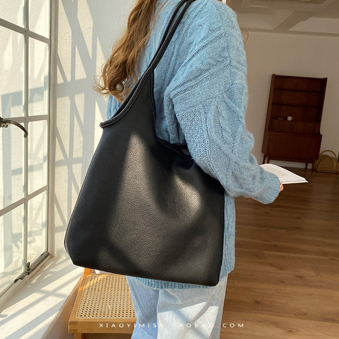 Women's casual hobo bag Soft shoulder bag